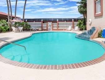Days By Wyndham Portland/corpus Christi