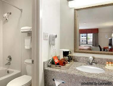 Days By Wyndham Portland/corpus Christi 2*