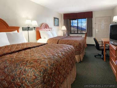 Days By Wyndham Portland/corpus Christi 2*